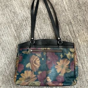 Patricia Nash purse